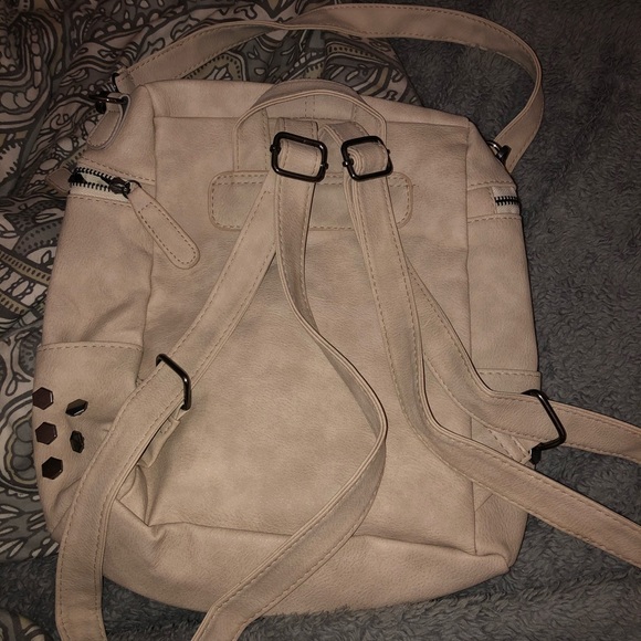 Mini Back pack/shoulder purse - Picture 6 of 6